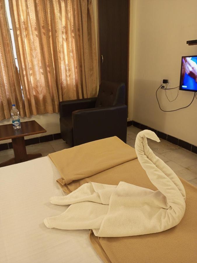 Senthil Residency Hotel Dindigul Kültér fotó