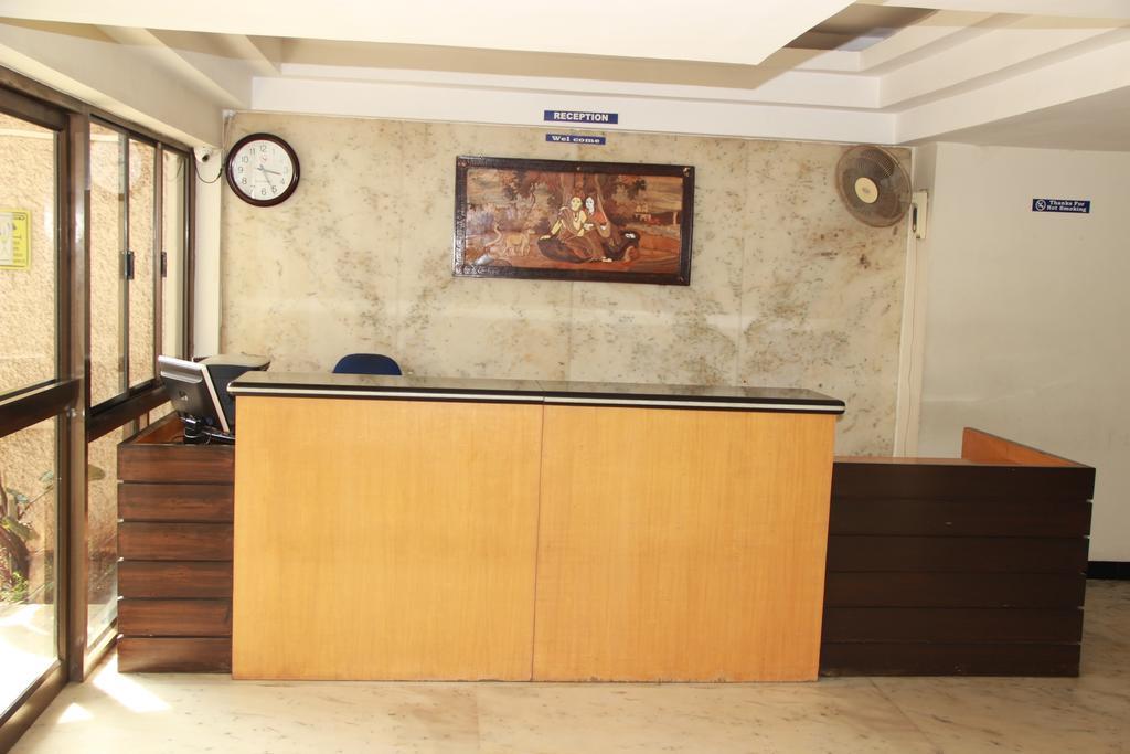Senthil Residency Hotel Dindigul Kültér fotó